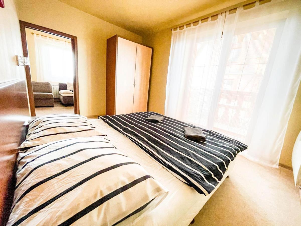 Apartment With Terrace & Amazing View Велика Ломниця Екстер'єр фото